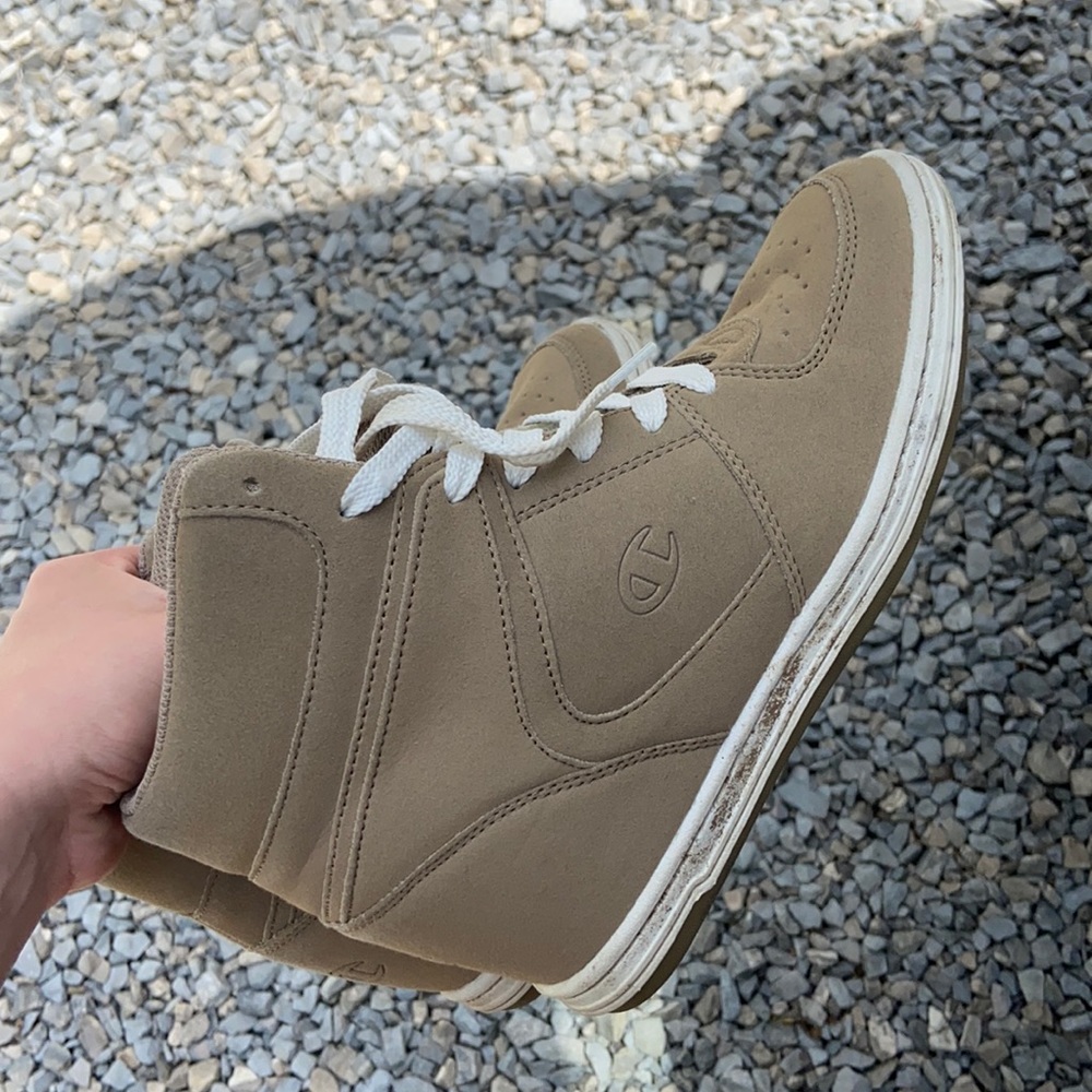 Beige champion high tops